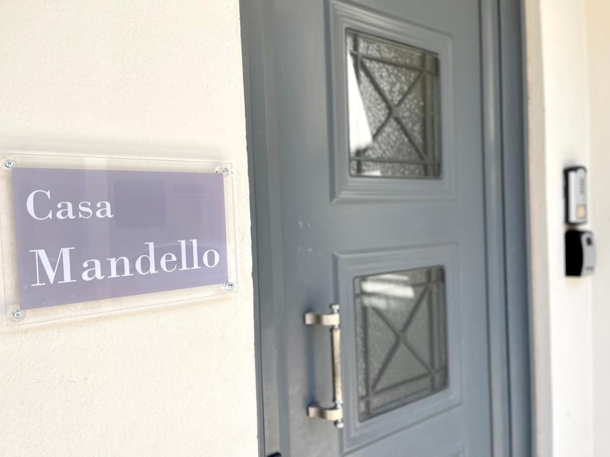הוילה קלמאטה Casa Mandello מראה חיצוני תמונה